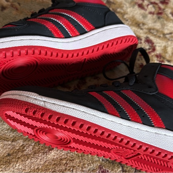 Adidas Black and Red High-Tops - Picture 2 of 7